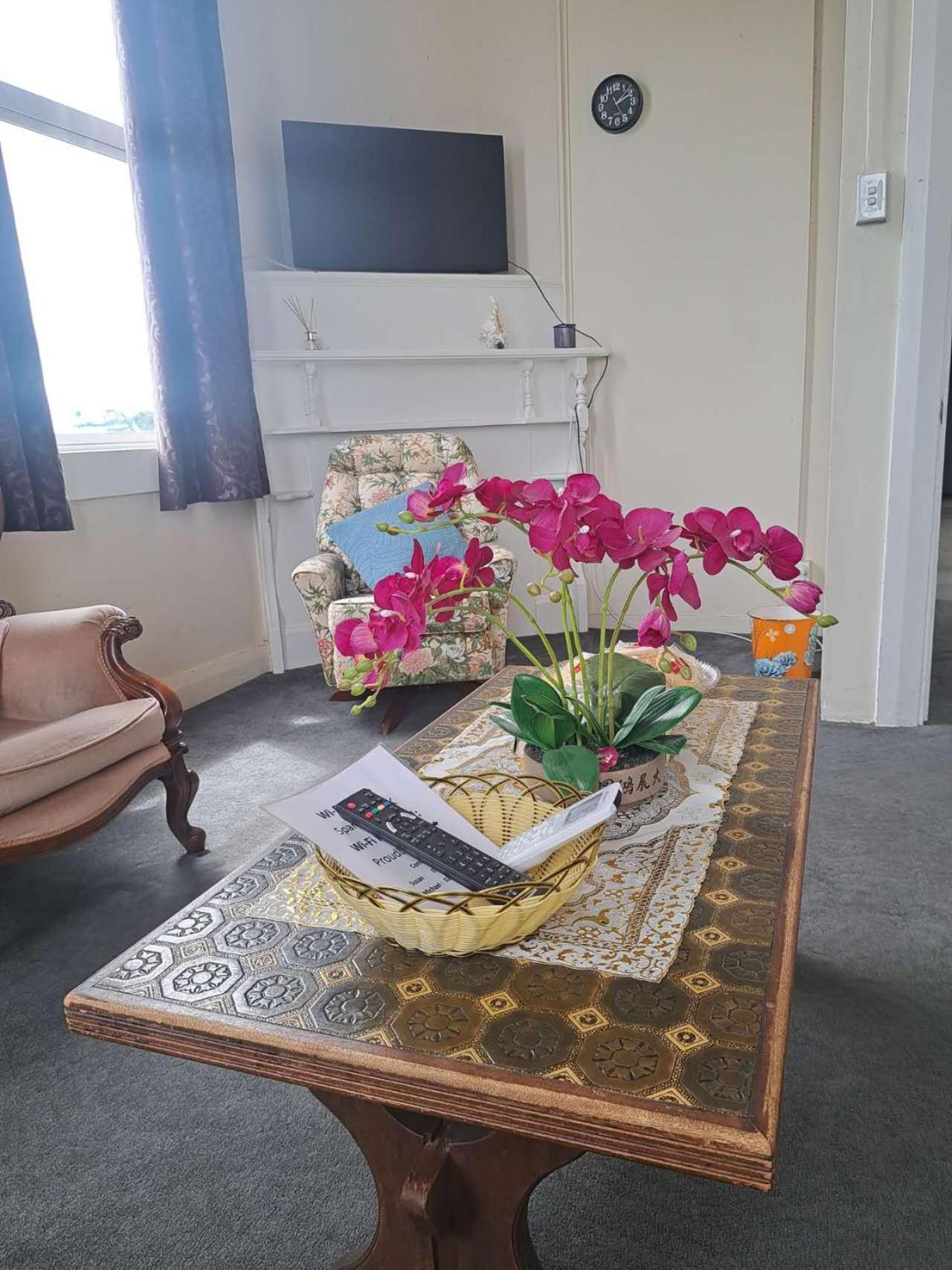 Susan'S Sweet Home Hamilton Cbd Экстерьер фото